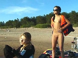Nudistické, Pláž